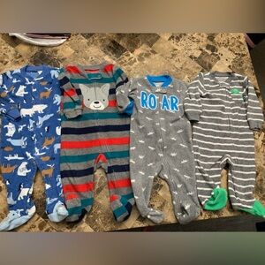 Carter’s bundles of 4 polar pajamas 6-9 months